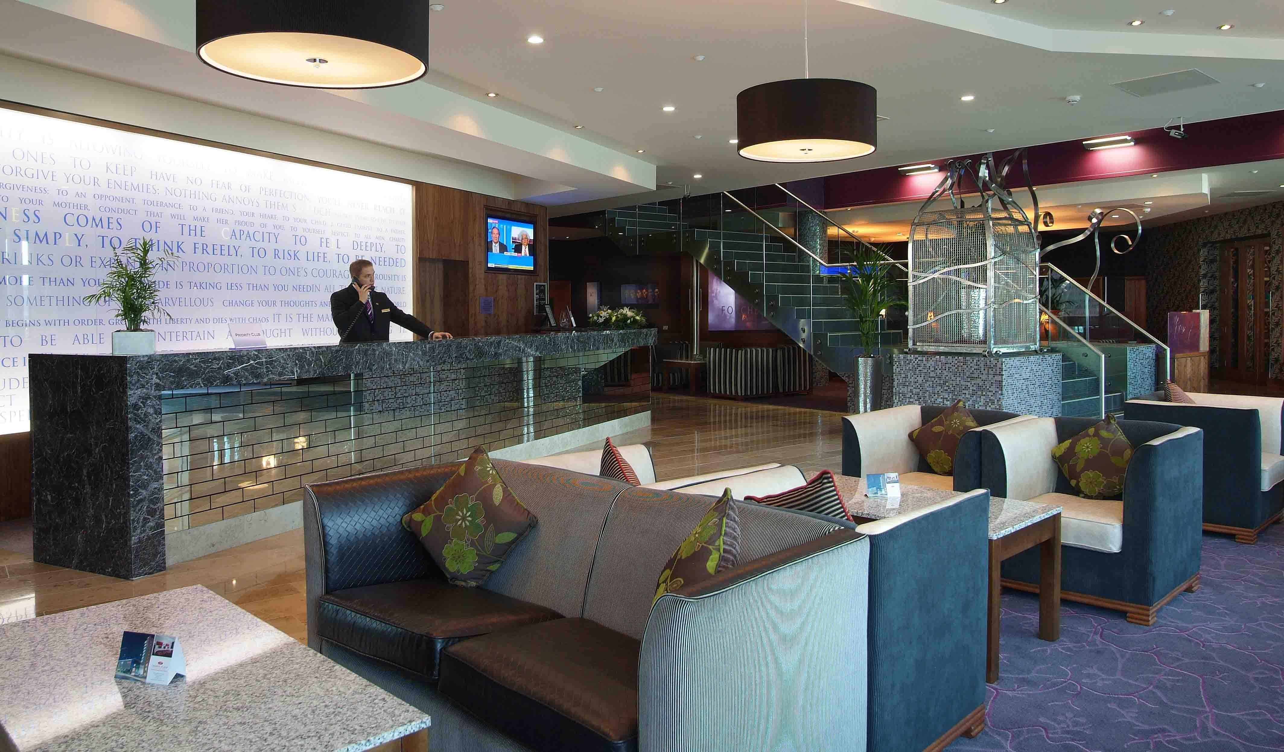 Crowne Plaza Dublin Blanchardstown By Ihg Hotel Ngoại thất bức ảnh