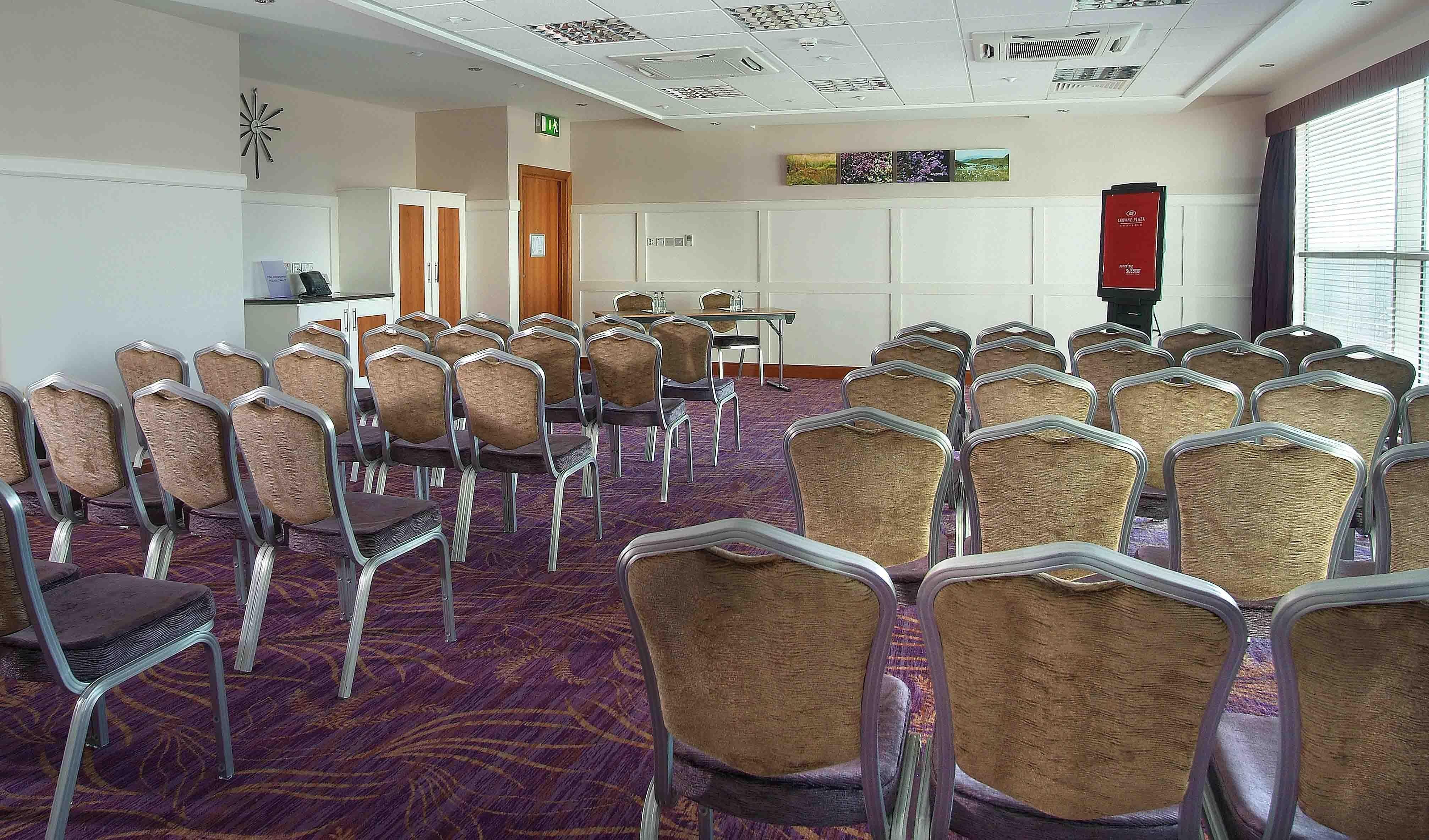 Crowne Plaza Dublin Blanchardstown By Ihg Hotel Ngoại thất bức ảnh